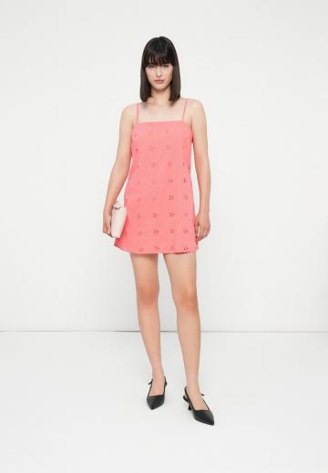 Короткое платье