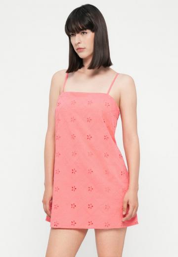 Короткое платье