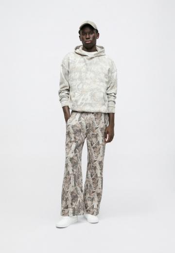 Спортивные штаны