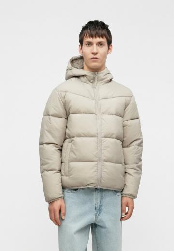 Зимняя куртка