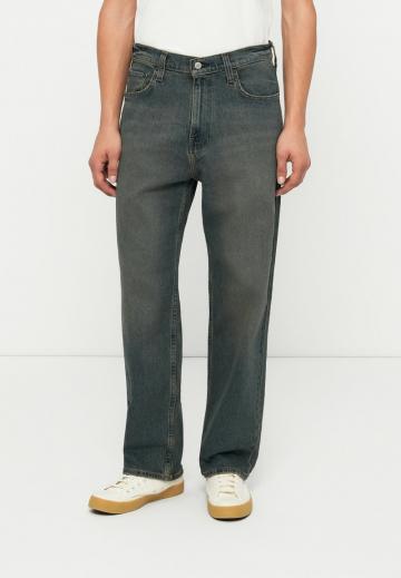 Свободные джинсы