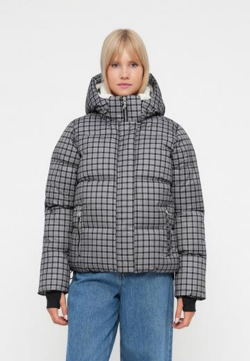 Зимняя куртка