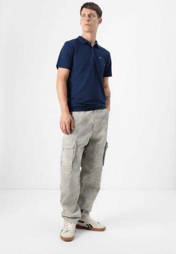 Брюки с накладными карманами