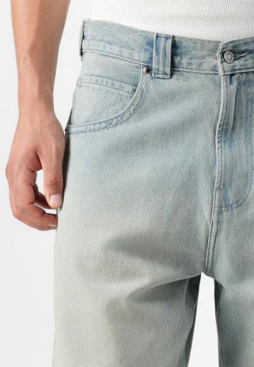 Свободные джинсы