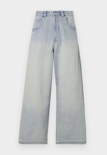 Свободные джинсы