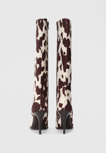 Высокие сапоги