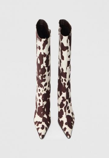 Высокие сапоги