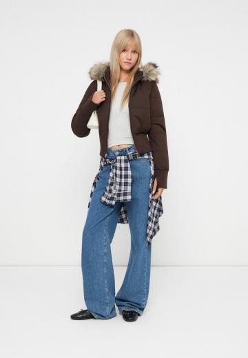 Зимняя куртка