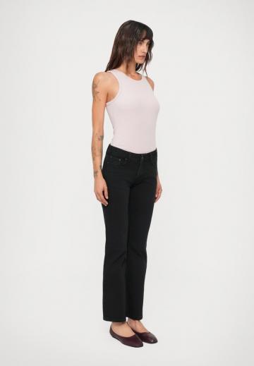 Клешеные джинсы