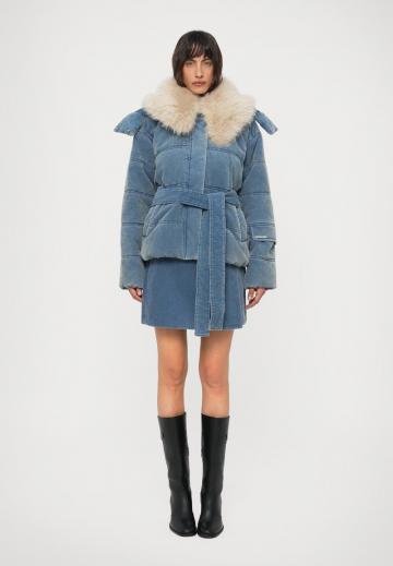 Зимняя куртка