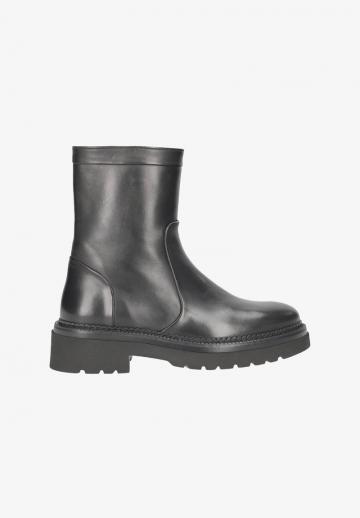 Полусапожки на платформе