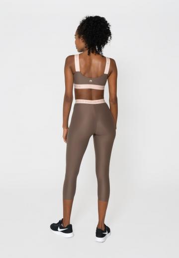 Спортивный бюстгальтер