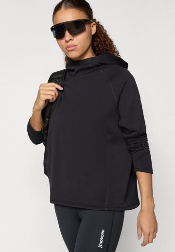 Спортивная толстовка