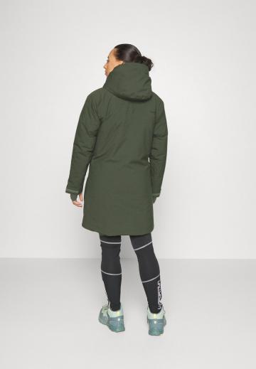 Спортивная куртка