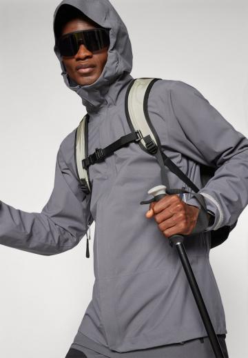 Куртка-дождевик