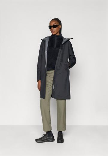 Спортивная куртка