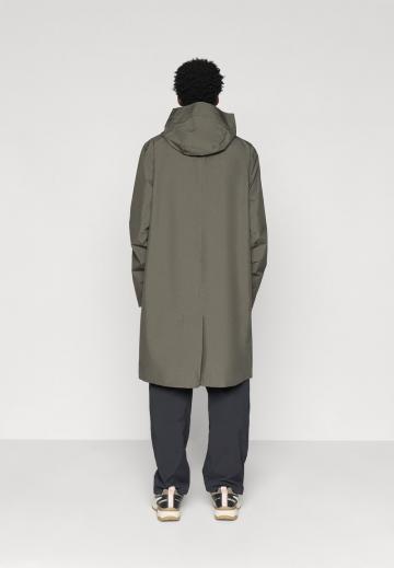 Куртка-дождевик