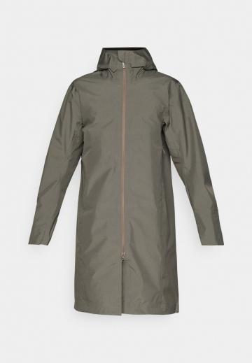 Куртка-дождевик