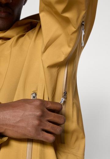 Сноубордическая куртка