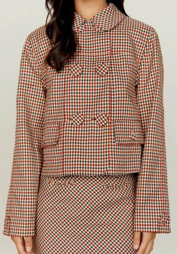 Короткая куртка