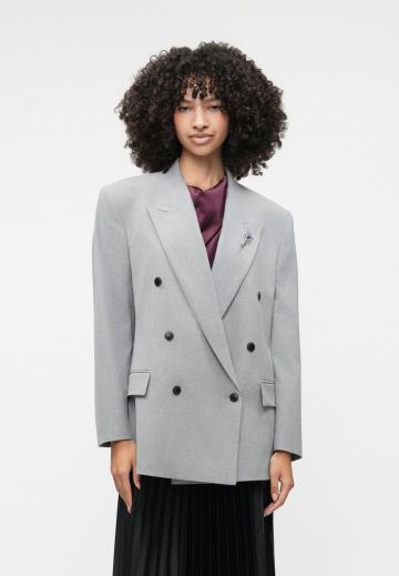 Короткое пальто