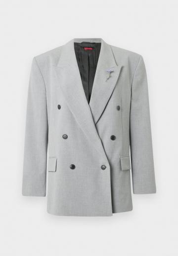 Короткое пальто