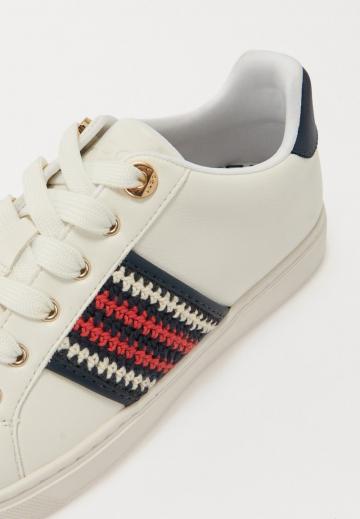 Гандбольные кроссовки