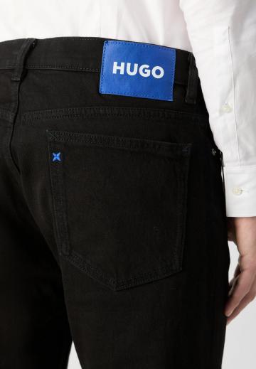 Узкие джинсы