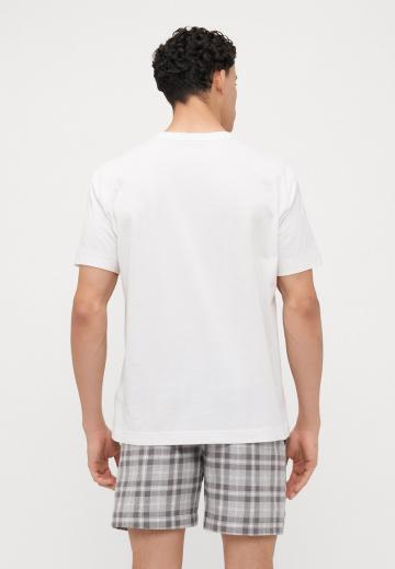 Пижама с шортами