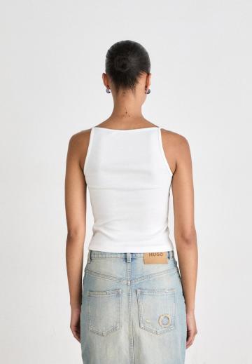 Топ на бретельках