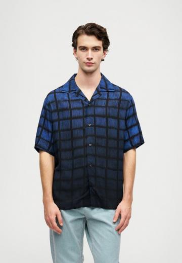 Рубашка с коротким рукавом