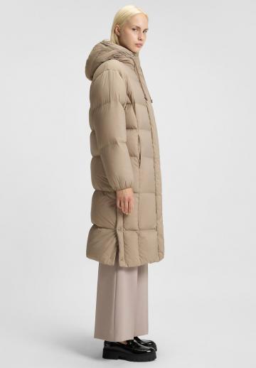 Пуховое пальто