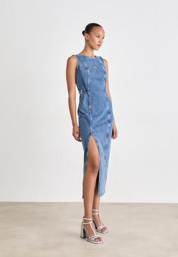 Джинсовое платье