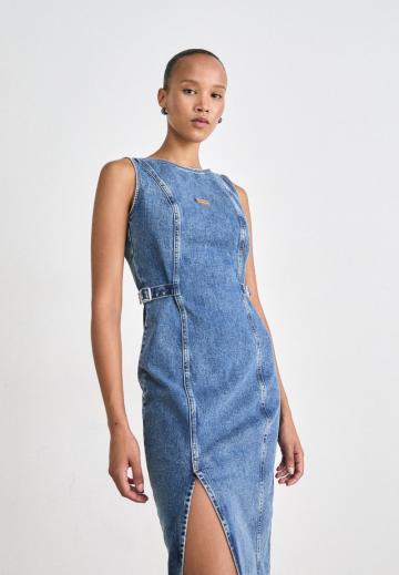 Джинсовое платье