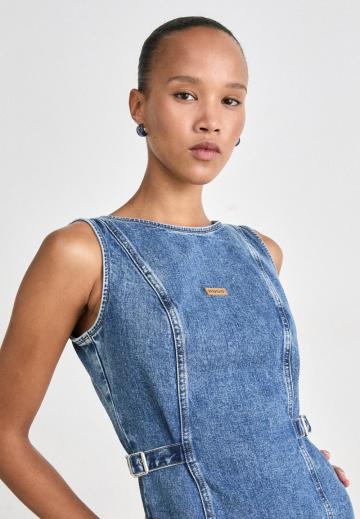 Джинсовое платье