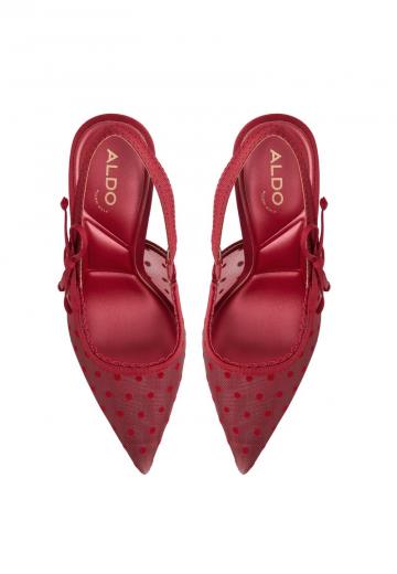 Туфли на высоком каблуке