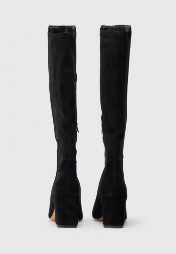 Высокие сапоги