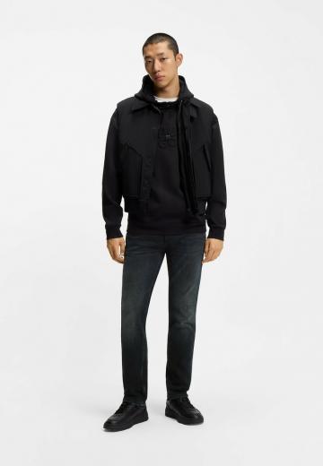 Узкие джинсы