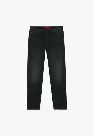 Узкие джинсы