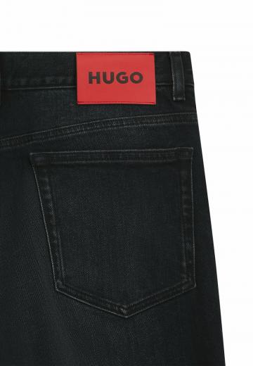 Узкие джинсы