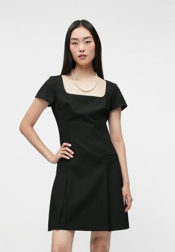 Коктейльное платье