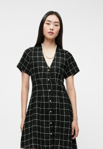 Короткое платье