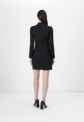 Короткое платье