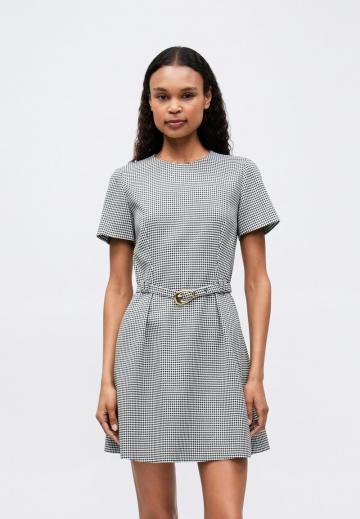 Короткое платье