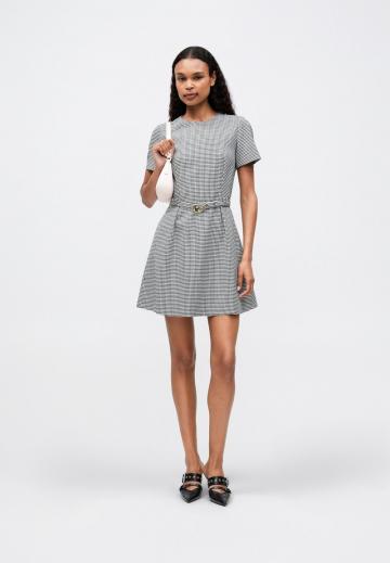 Короткое платье