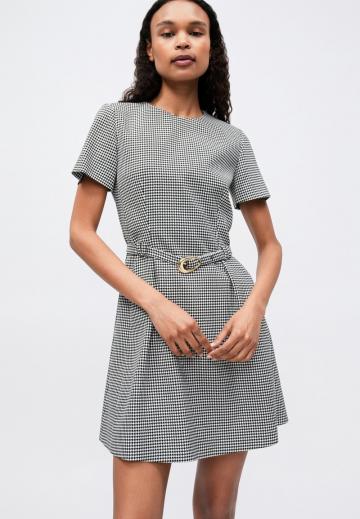 Короткое платье