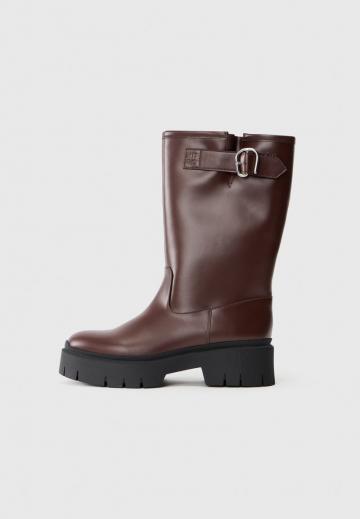 Ковбойские сапоги