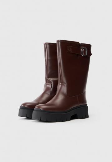 Ковбойские сапоги