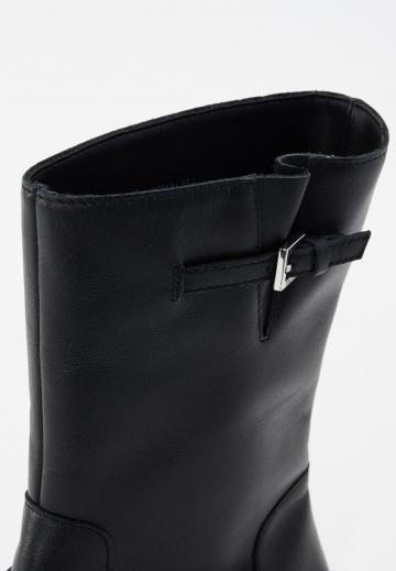 Сапоги на платформе