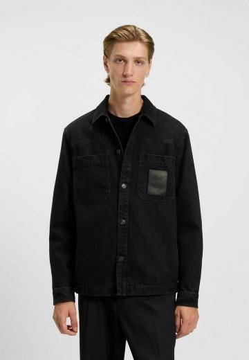 Джинсовая куртка